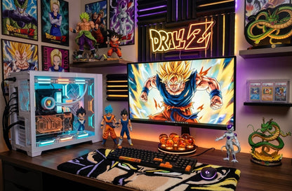 Alfombrilla para Teclado Tufting Goku - Ojos Neon Glow in the Dark | 20.5x9.5 pulgadas | Hecha a Mano
